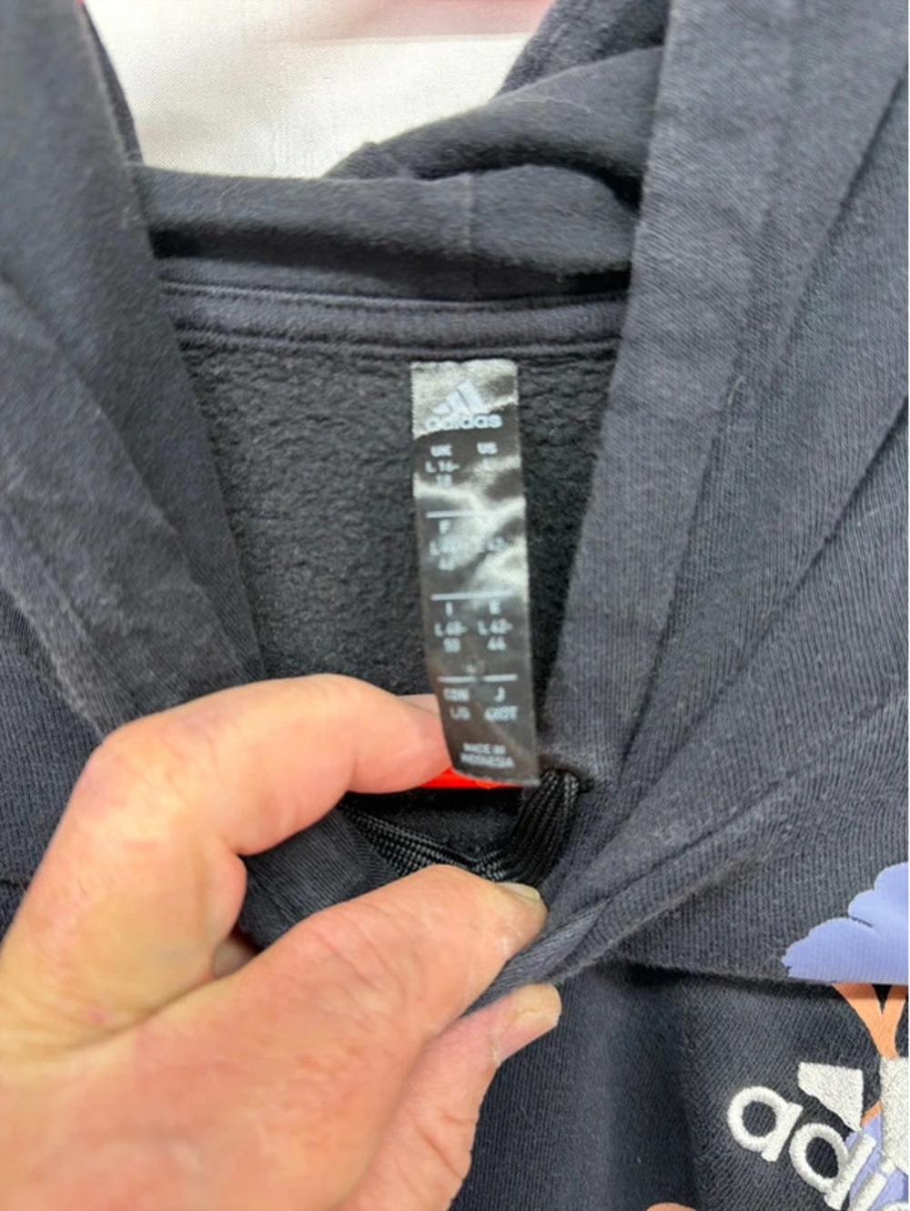 Adidas pullover - Picture 2 of 3